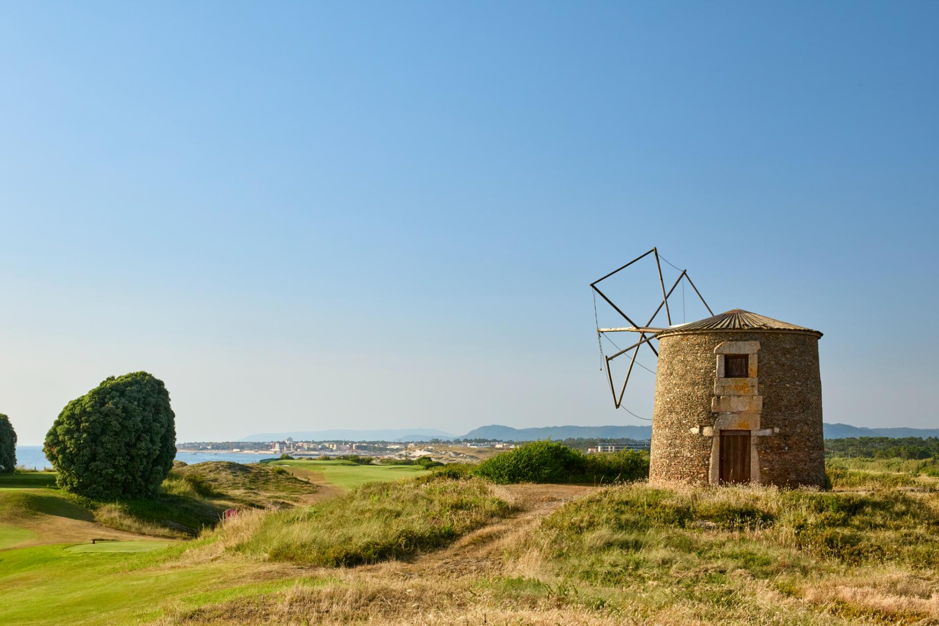 Tivoli_Estela_Golf_Lodges_Surroundings_1