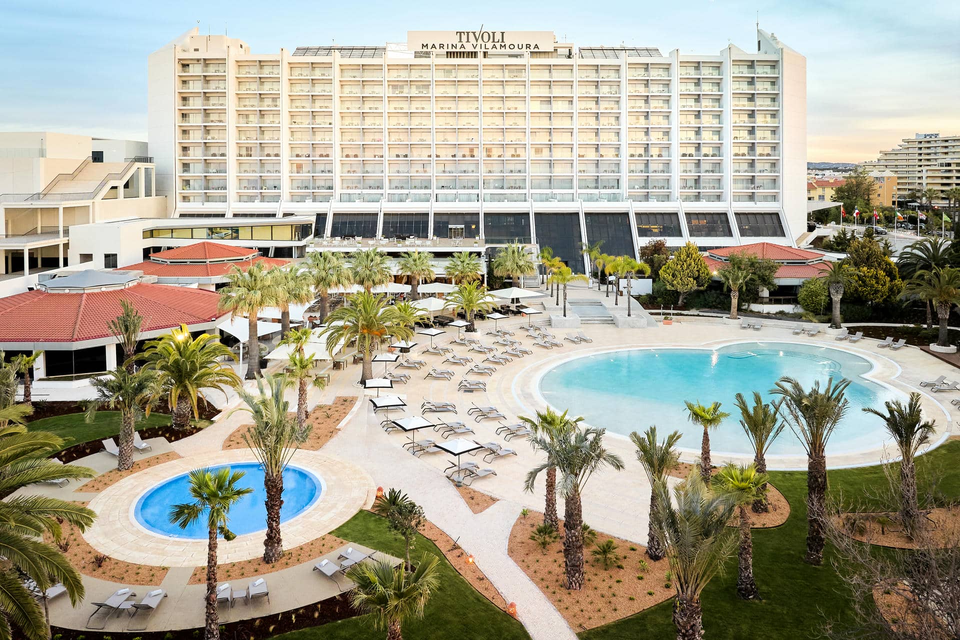 Tivoli_Marina_Vilamoura_Algarve_Resort_Exterior_View_2